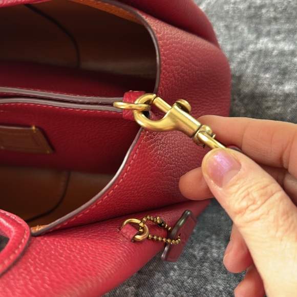 Coach Lana 23 red leather gold hardware nwt - Picture 9 of 11